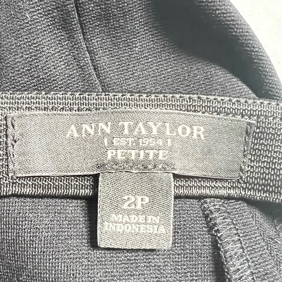 Ann Taylor Black Mini Skirt - Picture 7 of 8